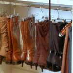Tige suspendue pour bottes