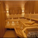 Étagères dans la salle de bain avec leurs propres mains en bois