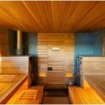 Poloki des deux côtés dans un hammam sur la technologie finlandaise