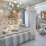 Chambre dans un auvent aéré gris-bleu