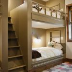 Construit au 2ème étage pour un lit