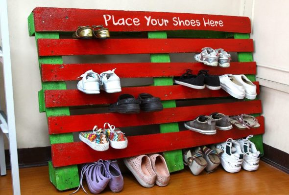 Étagère lumineuse pour chaussures