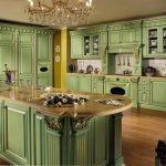 Cuisine verte avec une île