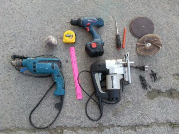Outils de fabrication de meubles