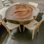 Table ronde en bois