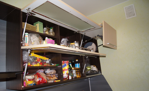 Ascenseur à gaz dans la cuisine