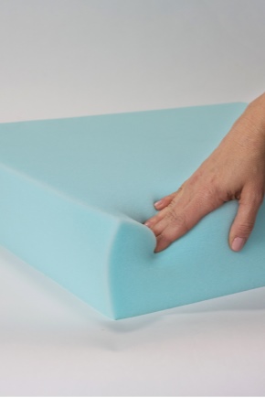 Comment choisir le caoutchouc mousse