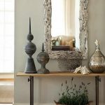 Console pour objets de décoration à l'intérieur