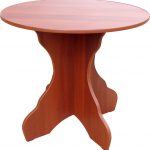 Table ronde en aggloméré de couleur pommier avec vos propres mains