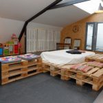 Meubles dans la chambre de la palette