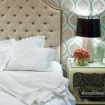 Tapis de lit doux en beige