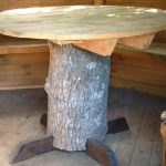 Une simple table ronde de déchets à donner