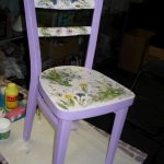 Sedia lilla con decoupage Spring