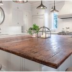 Encimera de cocina de madera blanca
