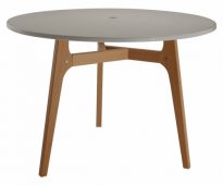 Table ronde sur 3 pieds