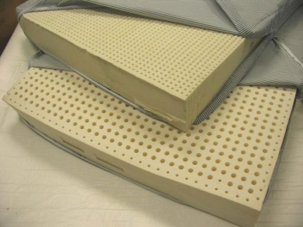 Matelas en latex artificiel