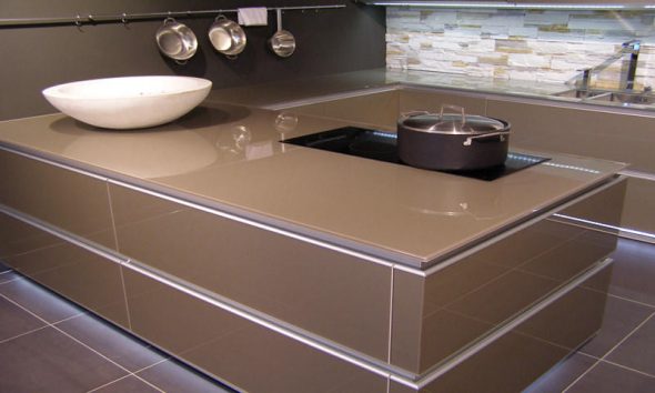 Plateau avec verre