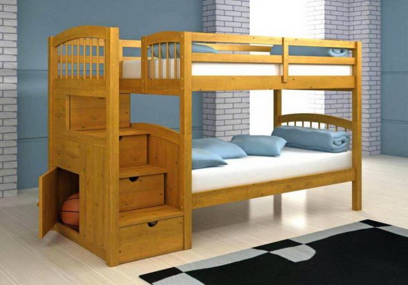 Lits superposés en bois pratiques