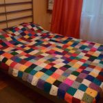 Couverture de motifs multicolores