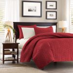 Couvre-lit marron pour lit double