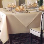 Decoratief textiel op de vakantietafel