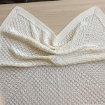 Plaid couleur laiteuse pour enfants avec un motif intéressant