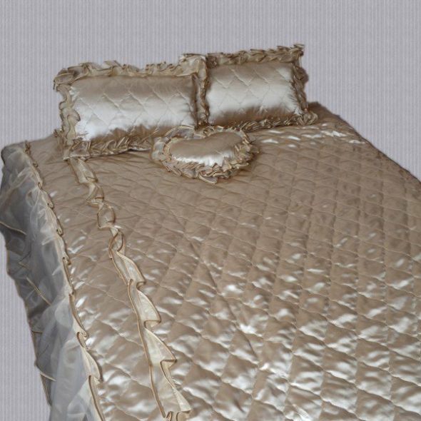 Couvre-lit en satin matelassé