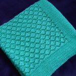 Belle couverture turquoise sur un extrait de l'hôpital