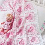 Crochet rose délicat au crochet pour bébé