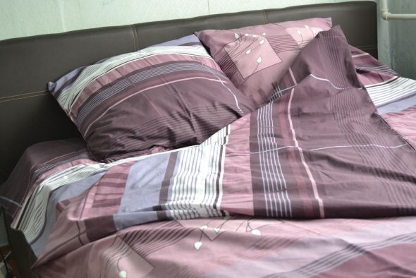Tissu mince en plastique