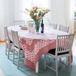 Rechthoekig tafelkleed voor ovale eettafel