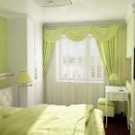 Disposition des meubles dans une petite chambre verte