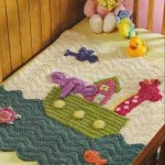 Plaid tricoté avec un motif inhabituel Ark