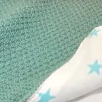 Couverture verte pour enfants avec étoiles