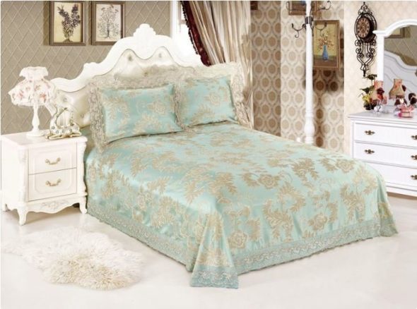 Couverture jacquard