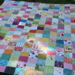 Grande belle couverture de lambeaux multicolores