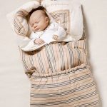 Transformateur de couverture pour bébé rayé