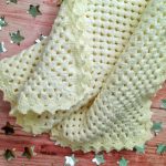 Peluche carrée beige carrée