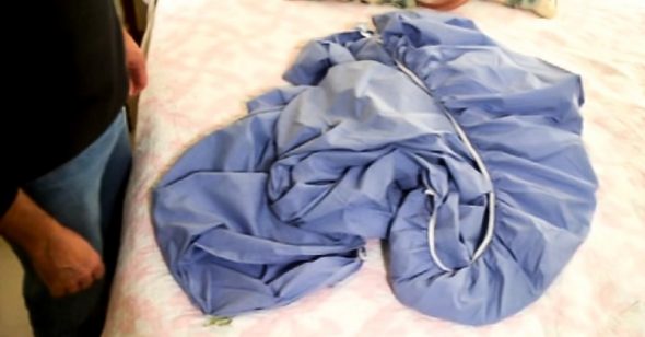 Drap déchiré