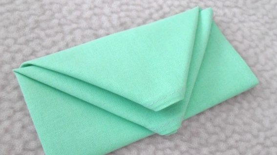 Serviette à main