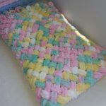 Tricot à carreaux en peluche chic