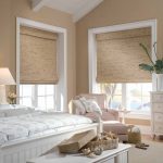 Chambre lumineuse dans le grenier