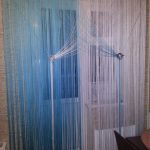 Rideaux blancs et bleus en combinaison