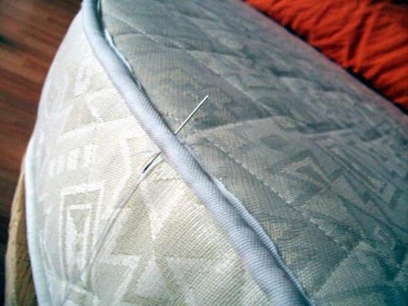 Comment rétrécir le matelas vous-même