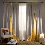 Deux beaux rideaux pour le salon