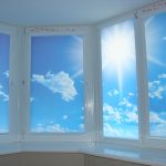 Impression de photos avec des nuages ​​sur des stores