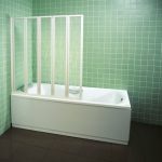 Bain direct dans le coin de la chambre