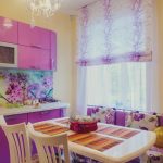 Set de bucătărie cu fațade violete