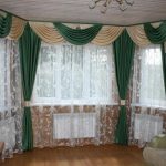 Intéressant rideaux de fenêtre design dans une maison de campagne