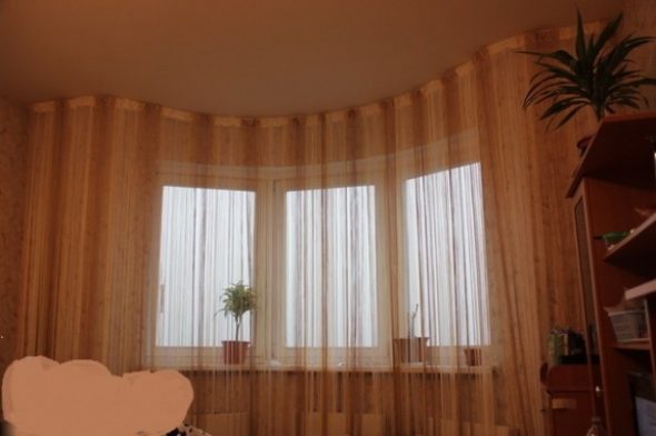 Corniche de plafond flexible incurvée